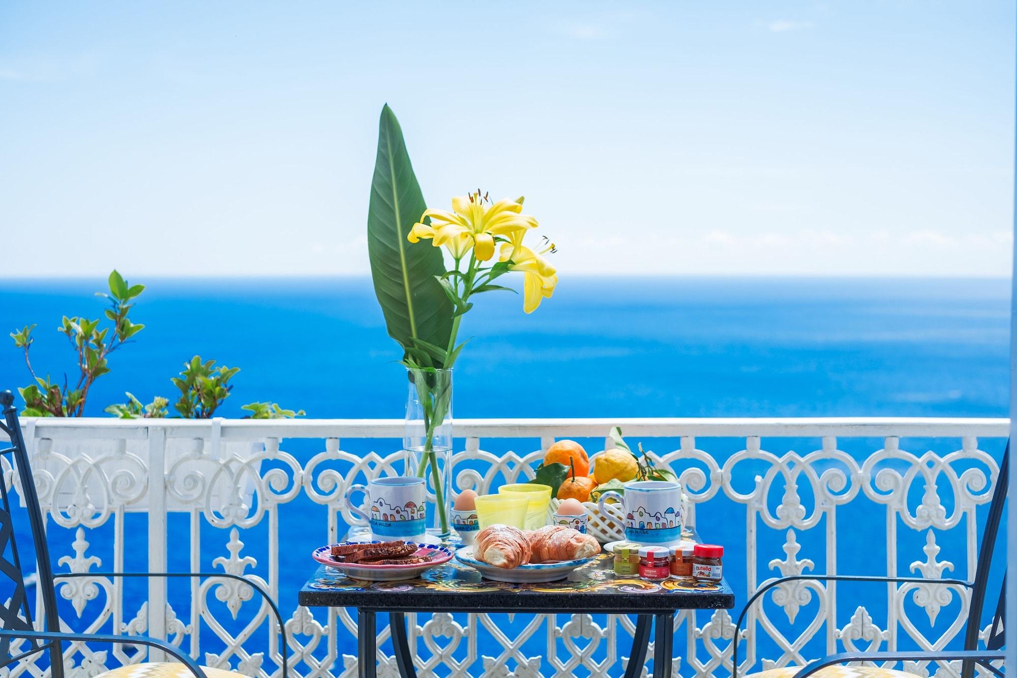 Casa Nilde Bed & Breakfast Позитано Екстериор снимка