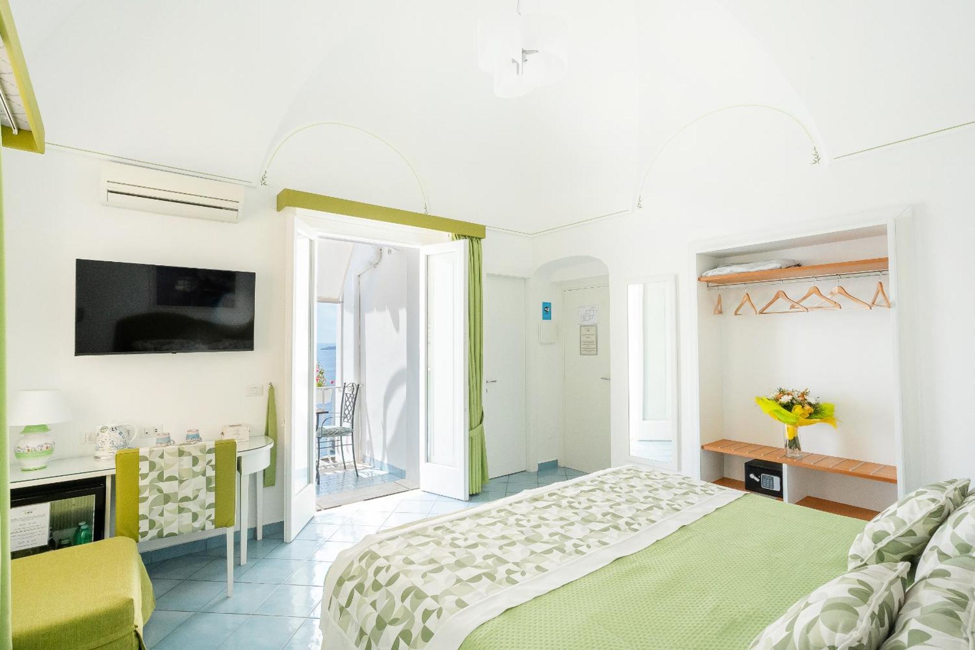 Casa Nilde Bed & Breakfast Позитано Екстериор снимка