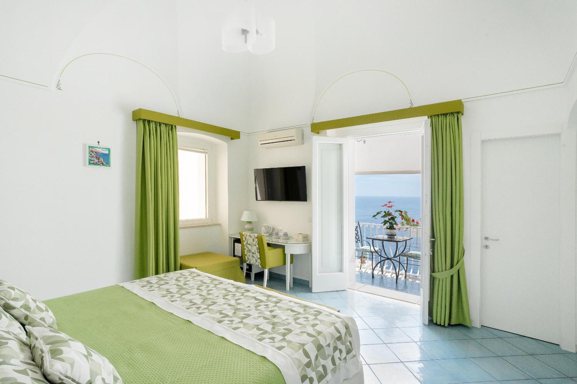 Casa Nilde Bed & Breakfast Позитано Екстериор снимка