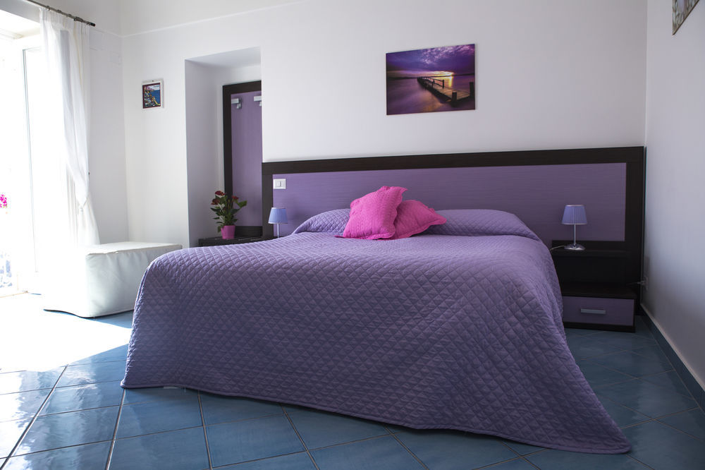 Casa Nilde Bed & Breakfast Позитано Екстериор снимка